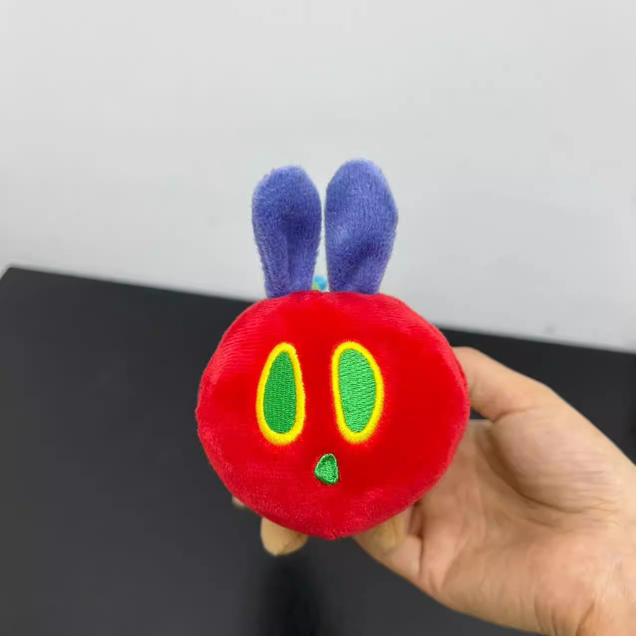Buku Lucu Ulat yang Sangat Lap - Kids Toys Very ulasan dan harga